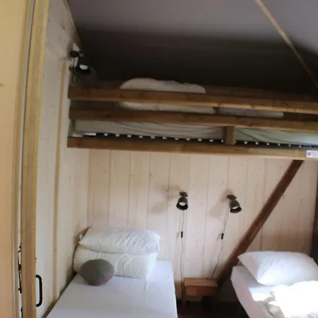 Moulin De Chaules Camping Saint-Constant