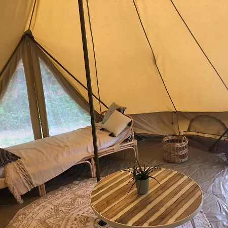 Moulin De Chaules Camping