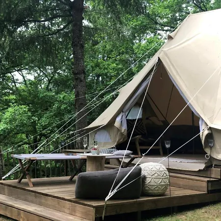 Moulin De Chaules 3*