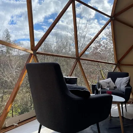 Moulin De Chaules 3*