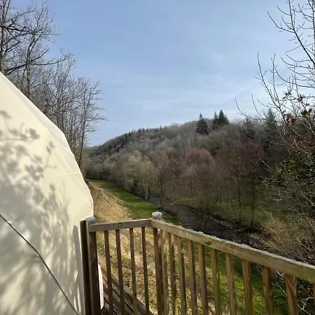 Moulin De Chaules Camping Saint-Constant