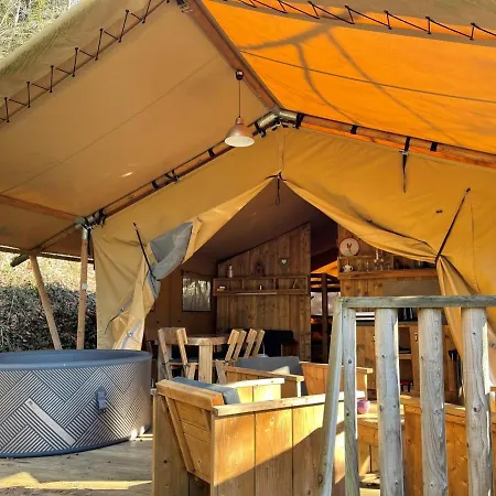 Camping Moulin De Chaules Saint-Constant