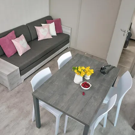 Camping Moulin De Chaules Saint-Constant