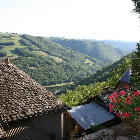 Camping Moulin De Chaules Saint-Constant