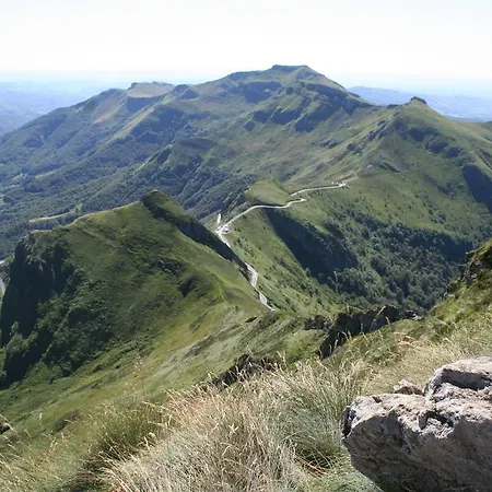 Moulin De Chaules 3*