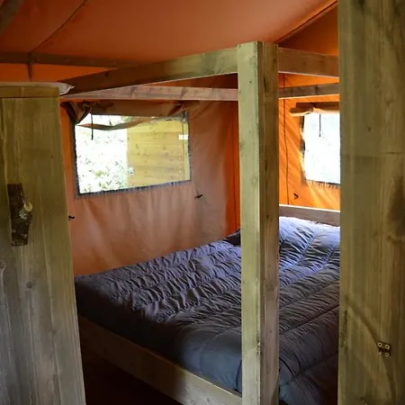 Camping Moulin De Chaules Saint-Constant